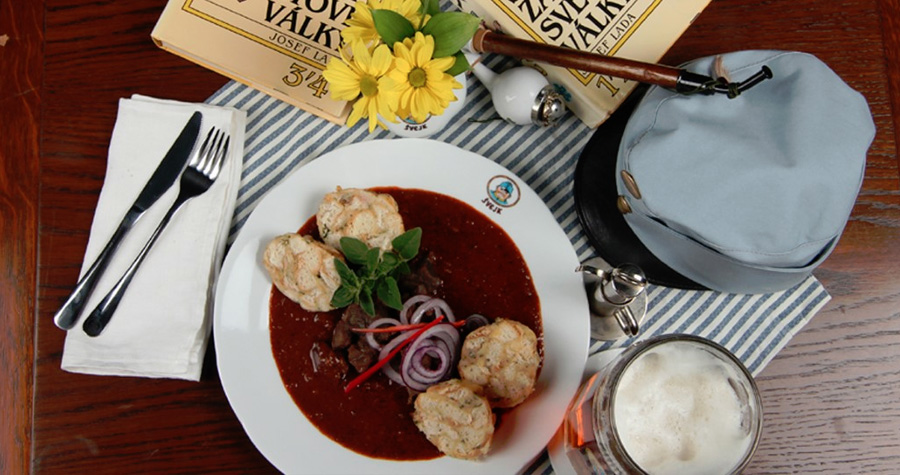 restaurace Švejk U pětatřicátníků Plzeň - interiér